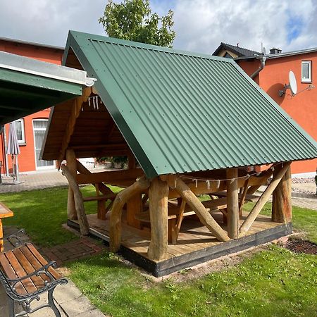 Pension Anni Sanitz Exteriör bild