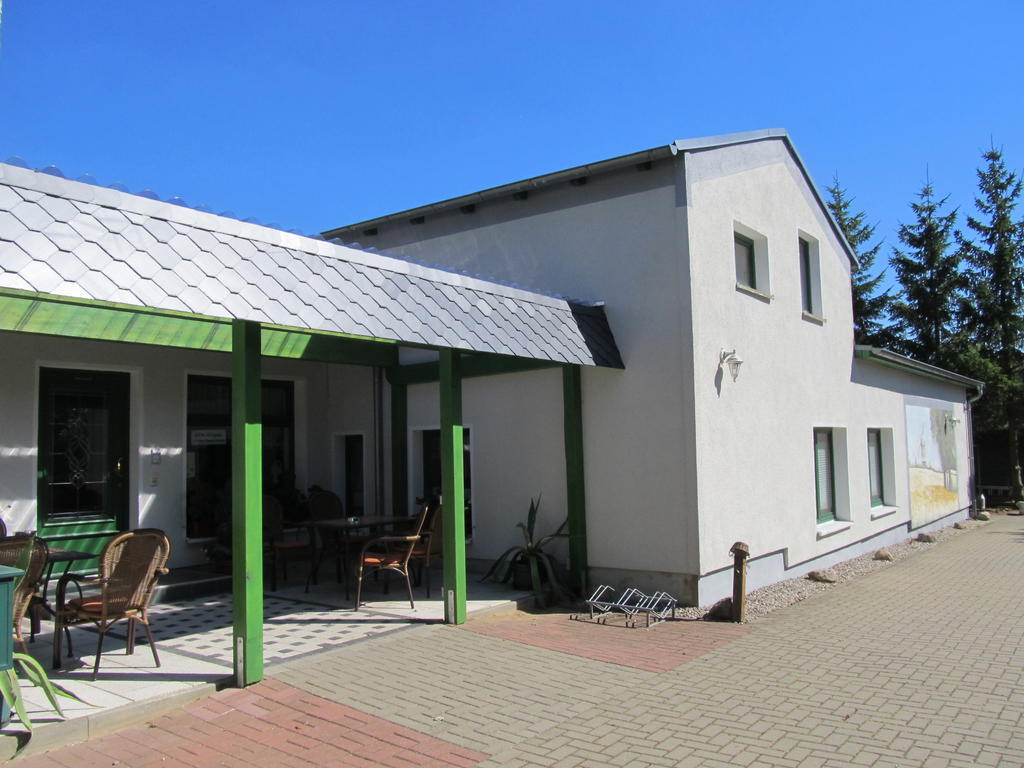 Pension Anni Sanitz Exteriör bild