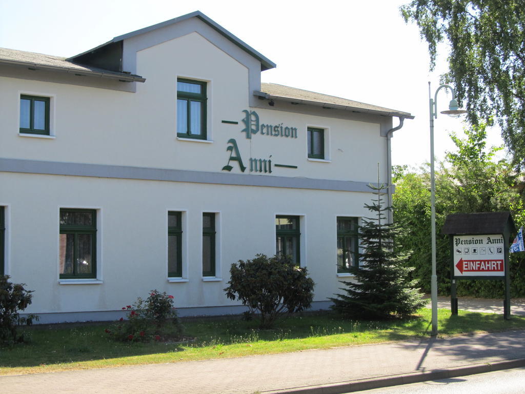 Pension Anni Sanitz Exteriör bild